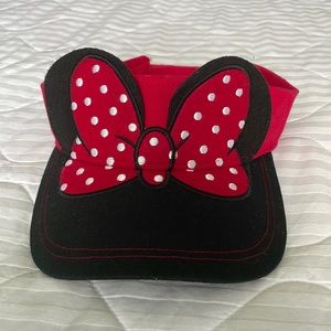 Authentic Disney Merch. Worn for a few days. Great condition.